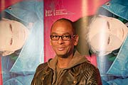Schauspieler Pierre Sanoussi-Bliss (Foto: Martin Schmitz)